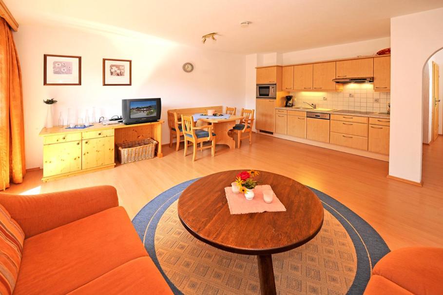 Sauschneid Hof Appartement Taxenbach Buitenkant foto