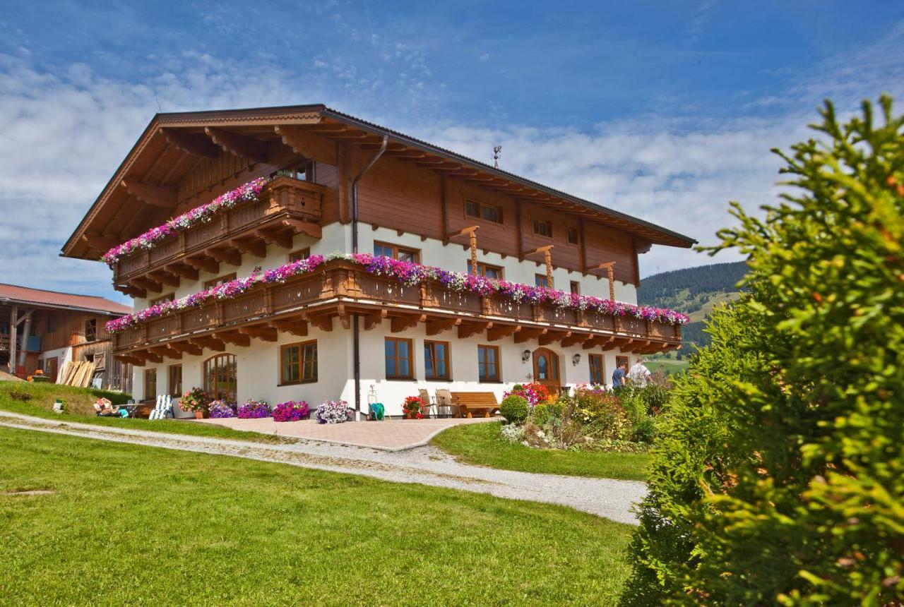 Sauschneid Hof Appartement Taxenbach Buitenkant foto