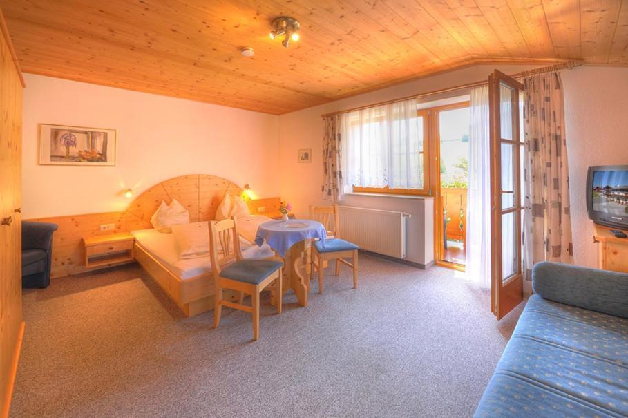 Sauschneid Hof Appartement Taxenbach Buitenkant foto
